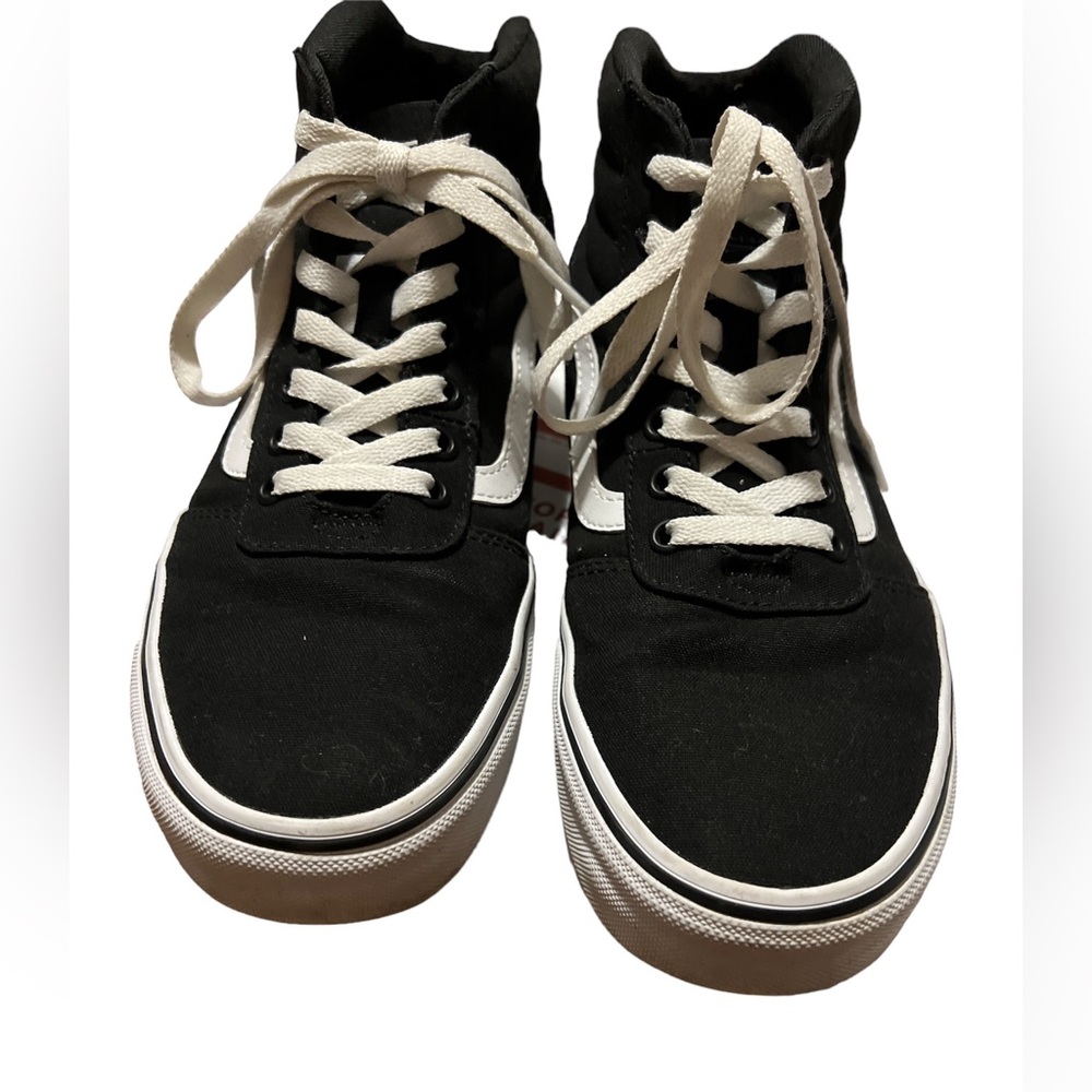 Vans 500714 Old Skool Canvas Hi Top Skate black and white Sneakers Woman’s 9 1/2